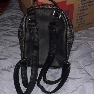 Betsey Johnson | Bags | Betsey Johnson Cat Mini Backpack Bag  display picture 2